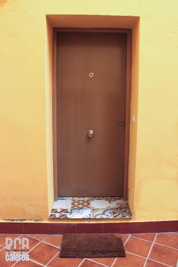 Rcbcaleros Apartment Caceres Bagian luar foto