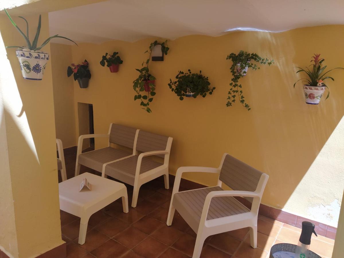 Rcbcaleros Apartment Caceres Bagian luar foto